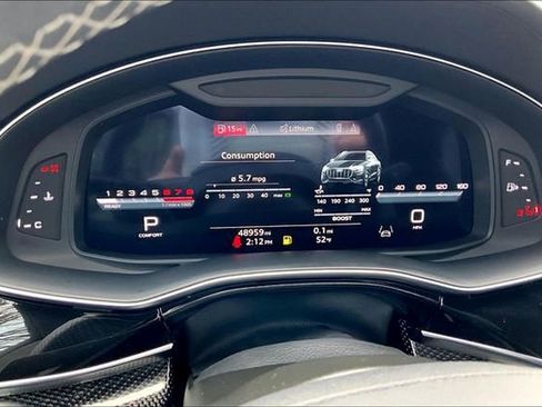 Used 2022 Audi SQ8 Prestige image 25