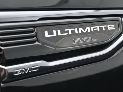 Used 2023 GMC Sierra 1500 Denali Ultimate AWD/4WD image 32
