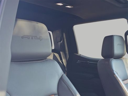 Used 2024 GMC Sierra 1500 AT4 w/ Technology Package image 14