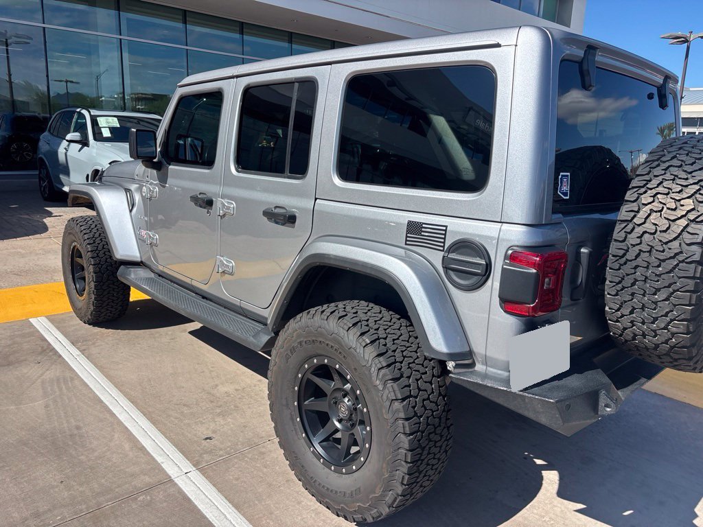 Used 2021 Jeep Wrangler Unlimited Sahara AWD/4WD image 5