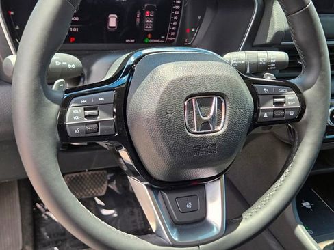 New 2026 Honda Pilot Elite image 13