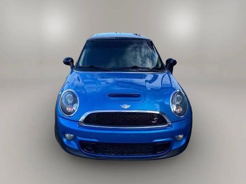 Used 2011 MINI Cooper S image 2
