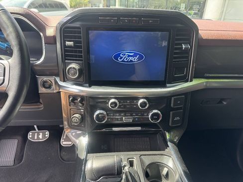 Used 2022 Ford F150 Lariat w/ Equipment Group 502A High AWD/4WD image 9