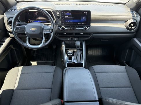 Used 2025 Chevrolet Colorado W/T w/ WT Custom Package AWD/4WD image 22
