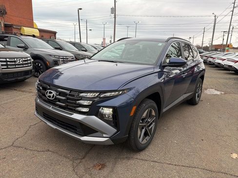 New 2026 Hyundai Tucson SEL image 3