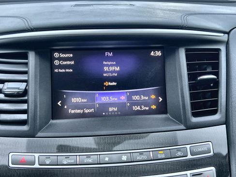 Used 2019 INFINITI QX60 Luxe w/ Essential Package image 18