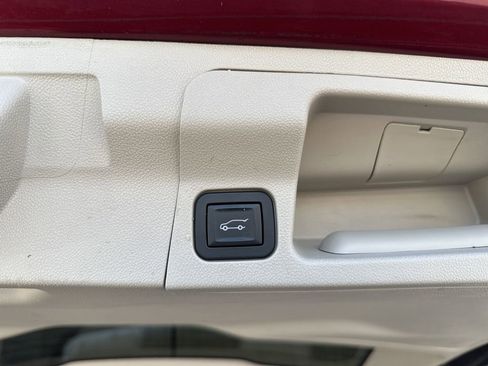 Used 2019 GMC Acadia Denali w/ Technology Package image 34