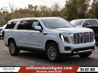 New 2026 GMC Yukon XL Denali w/ Sun & Power Step Package