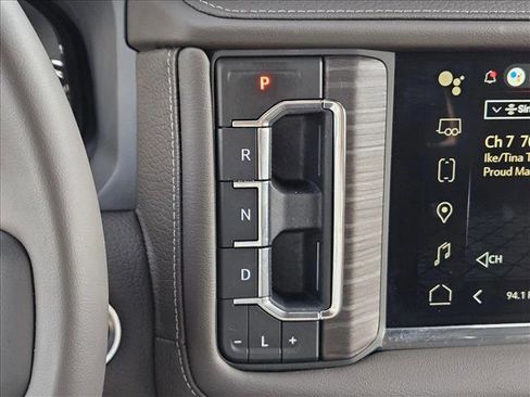 Used 2023 GMC Yukon XL Denali w/ Max Trailering Package AWD/4WD image 15
