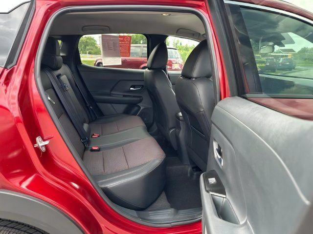 Certified 2026 Nissan Kicks SR w/ Cold Weather Package AWD/4WD image 23