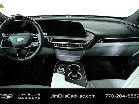 Used 2024 Cadillac Lyriq Sport w/ LPO, Floor Liner Package AWD/4WD image 21