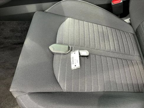 Used 2026 Kia K5 LXS FWD image 37
