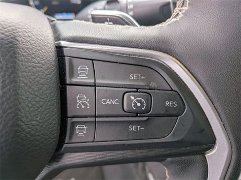 Certified 2024 Jeep Grand Cherokee L Laredo image 19