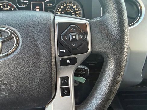 Used 2021 Toyota Tundra SR5 w/ SR5 Upgrade Package image 10