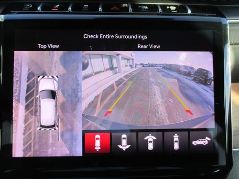 Used 2023 Jeep Grand Cherokee L Summit w/ High Altitude Package image 30