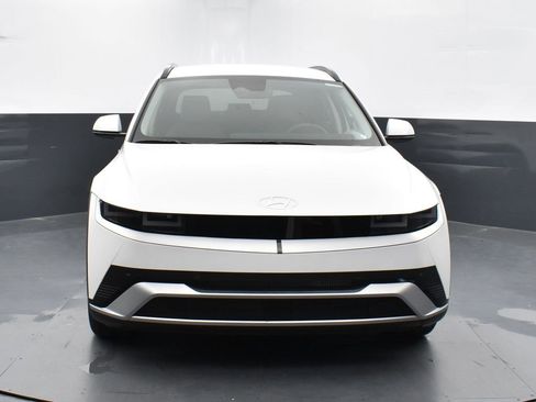 New 2025 Hyundai Ioniq 5 SEL image 3