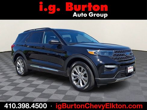 Used 2023 Ford Explorer XLT w/ Equipment Group 202A AWD/4WD image 1