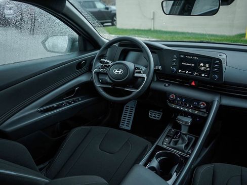 New 2026 Hyundai Elantra SEL Sport Premium FWD image 13