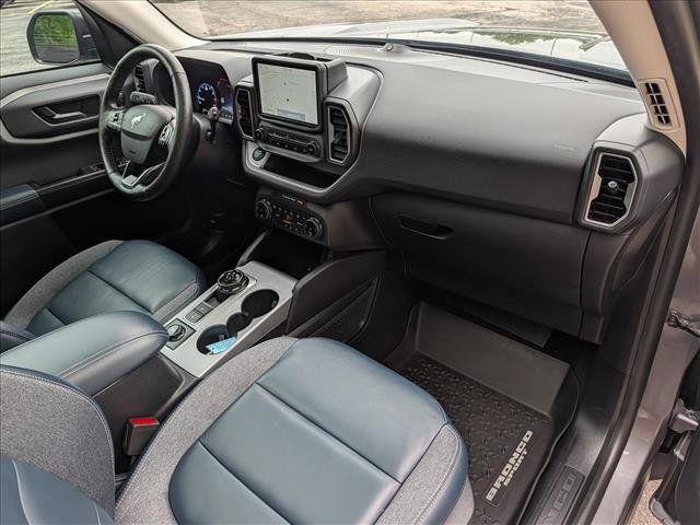 Used 2023 Ford Bronco Sport Outer Banks w/ Tech Package AWD/4WD image 15