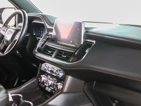 Used 2022 GMC Yukon AT4 AWD/4WD image 30