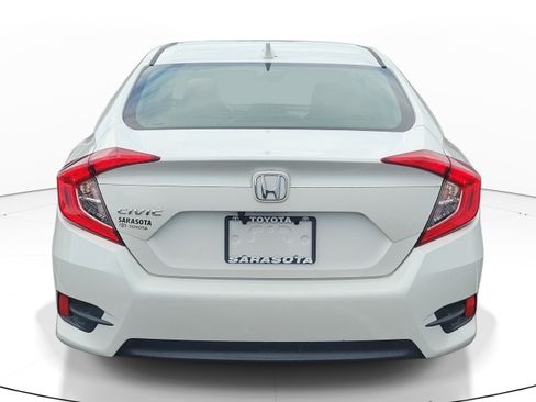 Used 2017 Honda Civic EX image 5