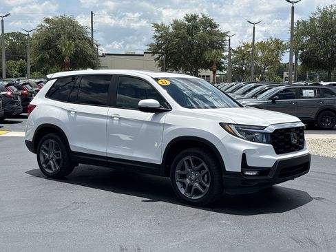 Certified 2023 Honda Passport EX-L image 5