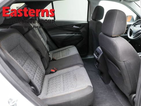 Used 2022 Chevrolet Equinox LT image 23