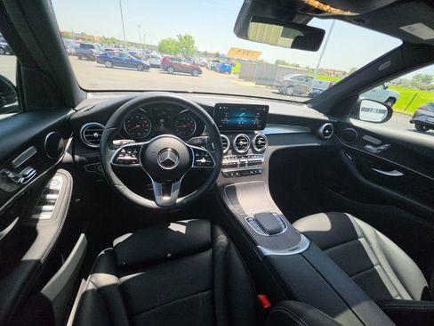 Used 2022 Mercedes-Benz GLC 300 4MATIC image 28