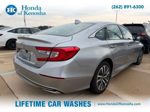Used 2018 Honda Accord EX-L image 2