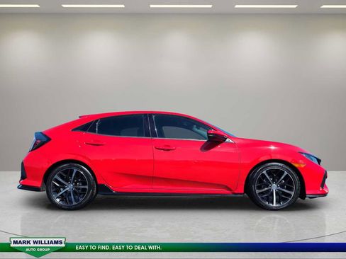 Used 2020 Honda Civic Sport image 2