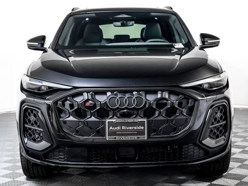 New 2025 Audi SQ5 Premium Plus image 9