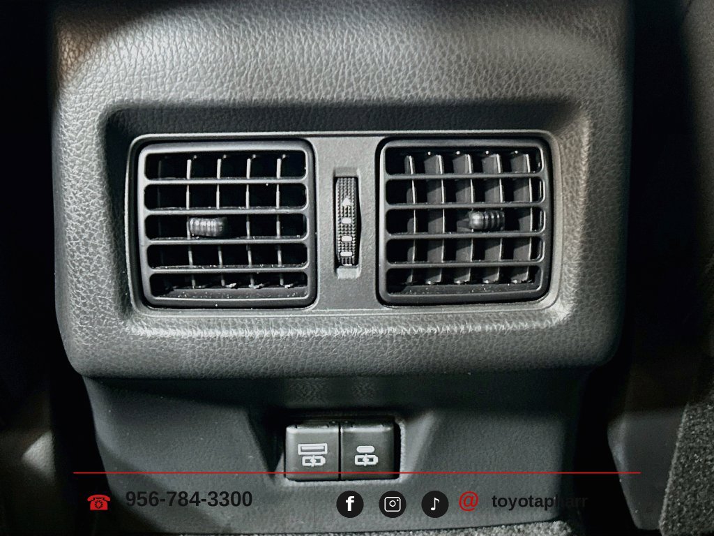 Used 2026 Toyota Camry SE w/ Convenience Package FWD image 22