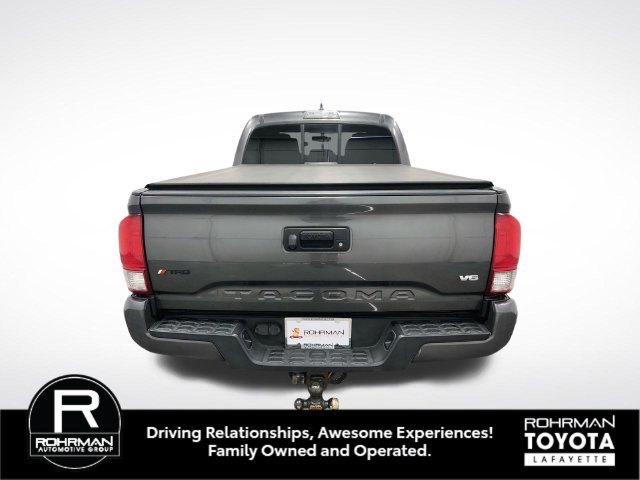 Used 2016 Toyota Tacoma TRD Sport w/ Towing Package AWD/4WD image 5