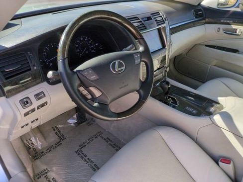 Used 2009 Lexus LS 460 image 13