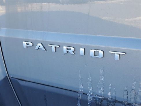 Used 2013 Jeep Patriot Sport image 6