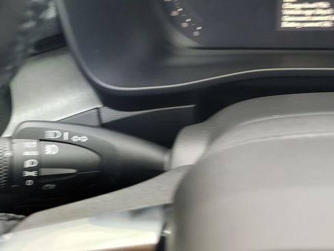 New 2026 Volvo XC40 B5 Plus w/ Climate Package image 17