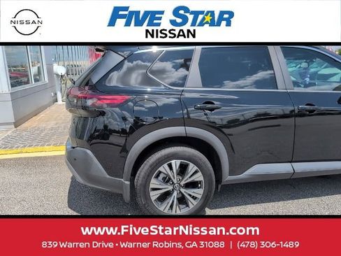 Used 2023 Nissan Rogue SV w/ SV Premium B Package FWD image 7