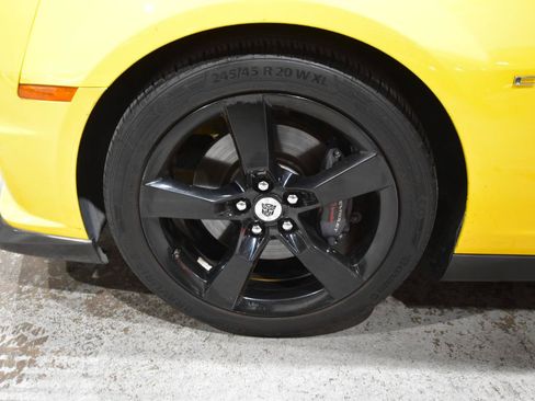Used 2012 Chevrolet Camaro SS w/ Transformers 3 Edition RWD image 49