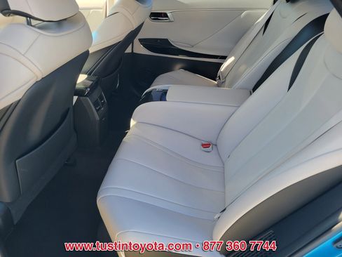 Certified 2019 Toyota Mirai image 10