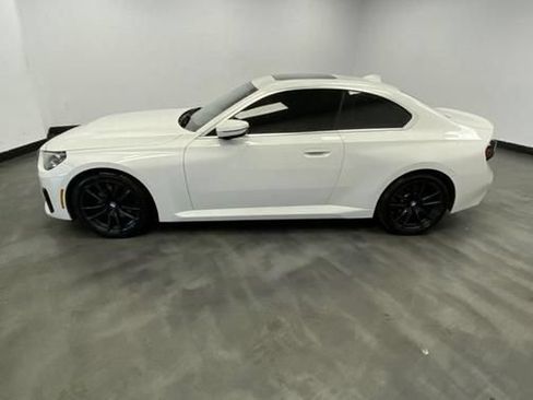 Used 2022 BMW 230i Coupe w/ Premium Package 2 RWD image 2