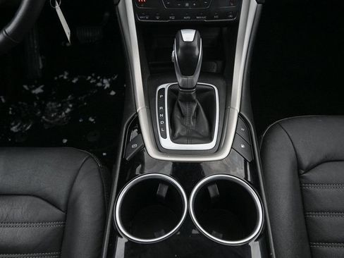 Used 2014 Ford Fusion Energi SE w/ Driver Assist Package image 33