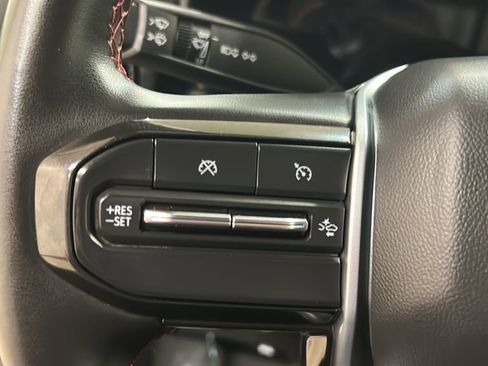 Used 2024 Chevrolet Colorado Z71 w/ Advanced Trailering Package image 19