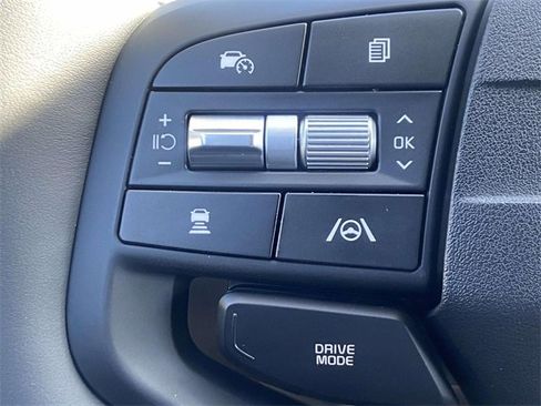 New 2026 Kia Sportage EX image 17