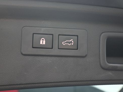 Used 2023 Subaru Forester Touring AWD/4WD image 13