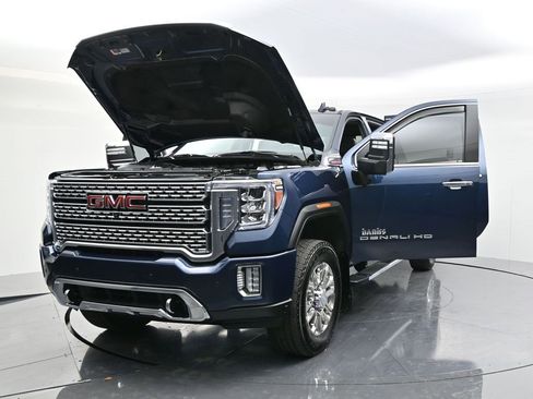 Used 2022 GMC Sierra 3500 Denali w/ Denali Ultimate Package image 61