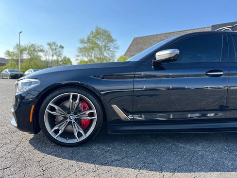 Used 2018 BMW M550i xDrive w/ Dynamic Handling Package AWD/4WD image 12