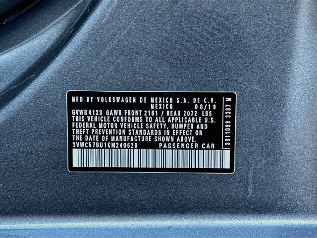 Used 2019 Volkswagen Jetta R-Line w/ R-Line Cold Weather Package FWD image 33