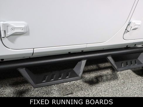 Used 2021 Jeep Wrangler Unlimited Sahara image 13