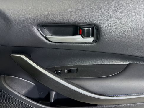 Used 2021 Toyota Corolla SE FWD image 30
