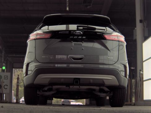 Used 2024 Ford Edge SEL w/ Convenience Package AWD/4WD image 7